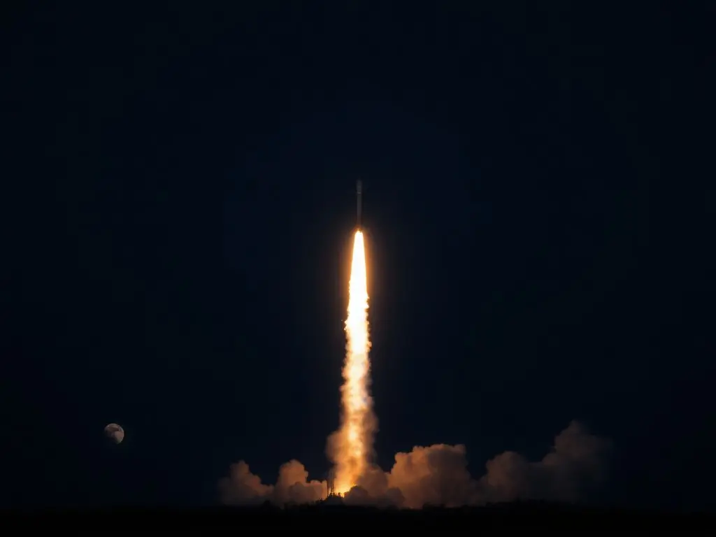 Full moon SpaceX rocket launch from Florida. See liftoff from Volusia