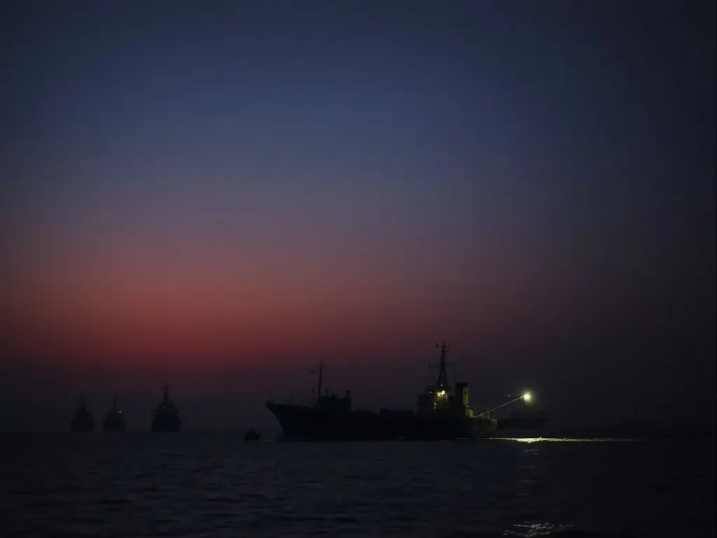 Live updates: U.S. launches 2nd day of strikes; Iran fires back and says Strait of Hormuz closed