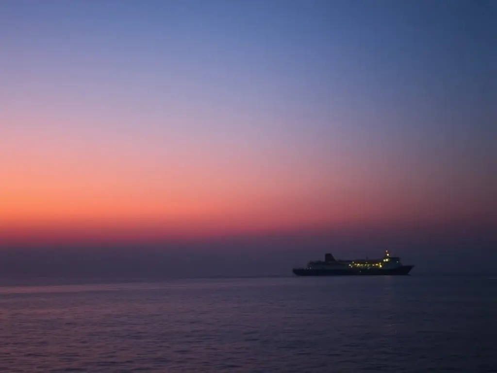US, China unite to oppose shipping tolls in Hormuz amid Iran tensions